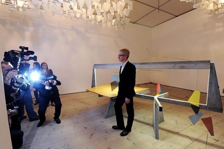 Top 3 European Art Prizes: Money and Fame for Antics Top 3 European Art Prizes: Money and Fame for Antics