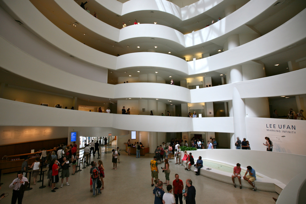 Музей гуггенхайма в нью йорке фото