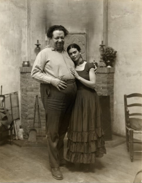 Obscure paintings by Frida Kahlo and her unique photos became available online