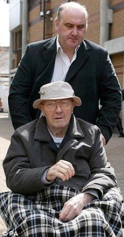 Shaun Greenhalgh with his father George. Source: expertmus.livejournal.com Shaun Greenhalgh with his father George. Source: expertmus.livejournal.com