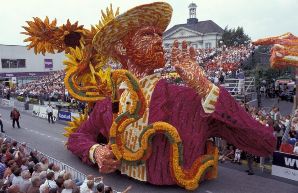 Цветочный фестиваль Bloemencorso в Нидерландах