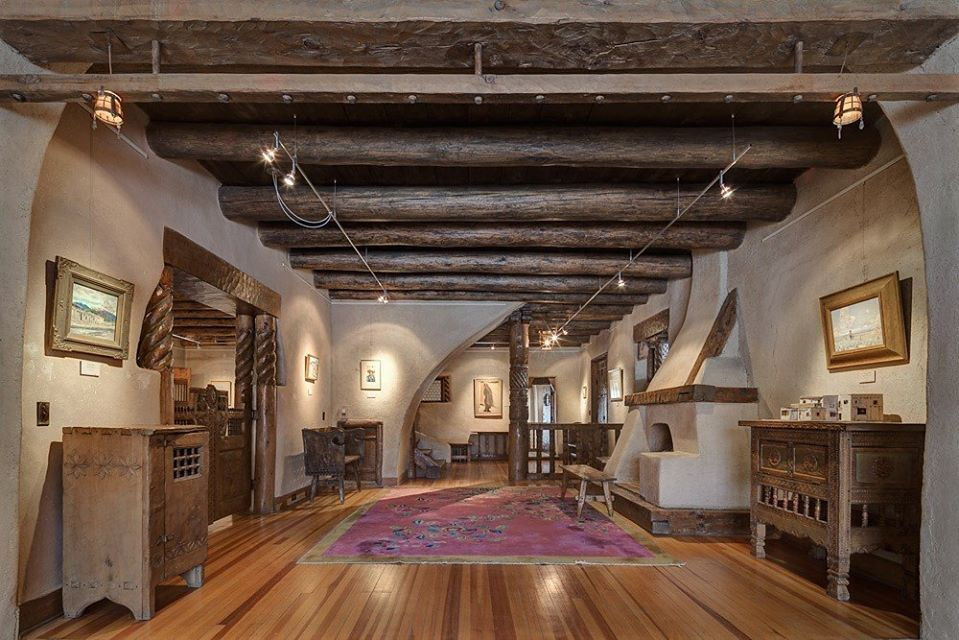 Taos, New Mexico, USA. Nicolai Fechin’s house: interiors, original paintings, photographs…
The Sour