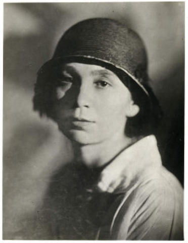 The first avant-garde paintress Natalia Goncharova. In her own lifetime, she managed to outdistance The first avant-garde paintress Natalia Goncharova. In her own lifetime, she managed to outdistance