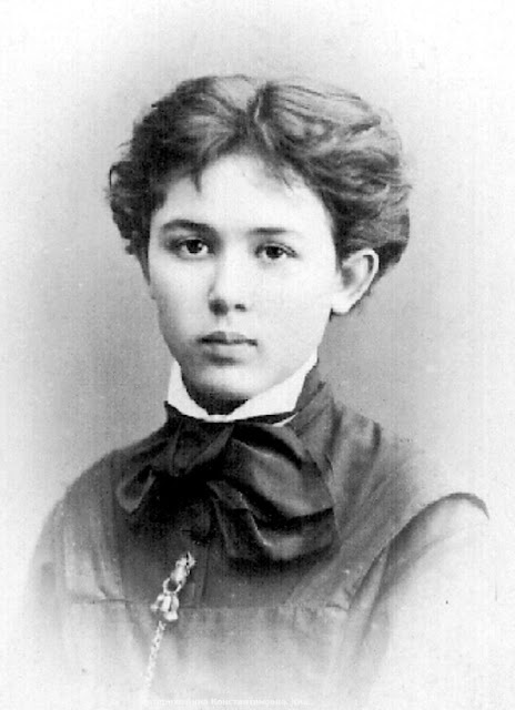 Анна Дитерихс. 1876. Киев. Источник
«Я не могу представить себе ни одного дня из моей ранней жизни Анна Дитерихс. 1876. Киев. Источник
«Я не могу представить себе ни одного дня из моей ранней жизни