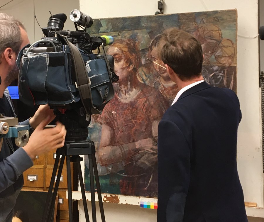Под изображением "Колхозниц" Петров-Водкин спрятал портрет Пушкина: открытие в Русском музее Под изображением "Колхозниц" Петров-Водкин спрятал портрет Пушкина: открытие в Русском музее