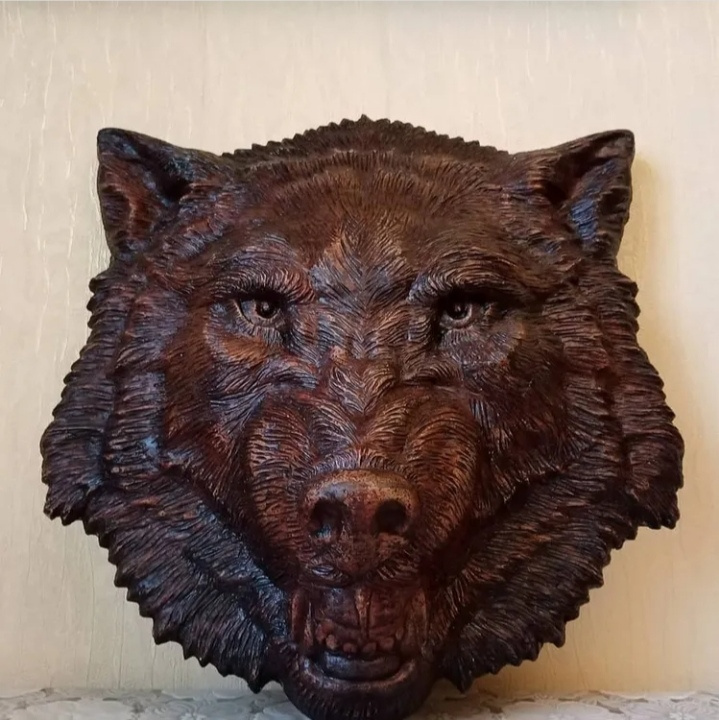 Unknown artist. "Wolf's Head."