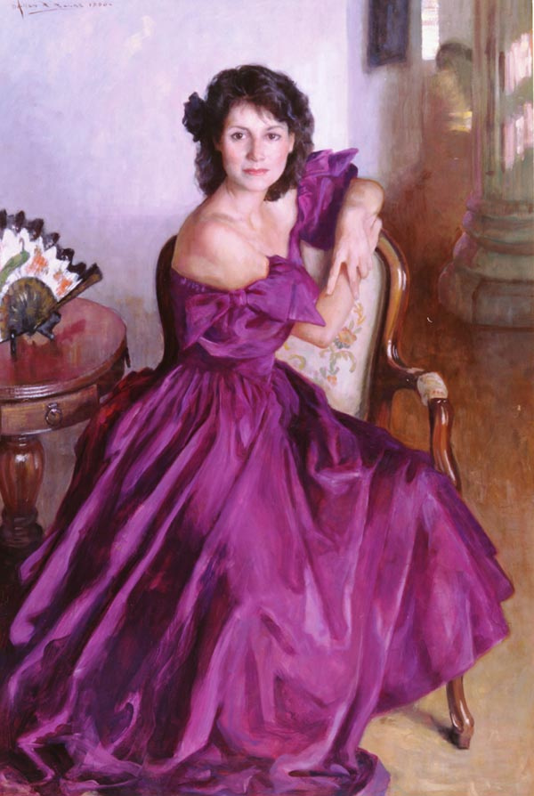 Девушка в фиолетовом топе - 73 фото