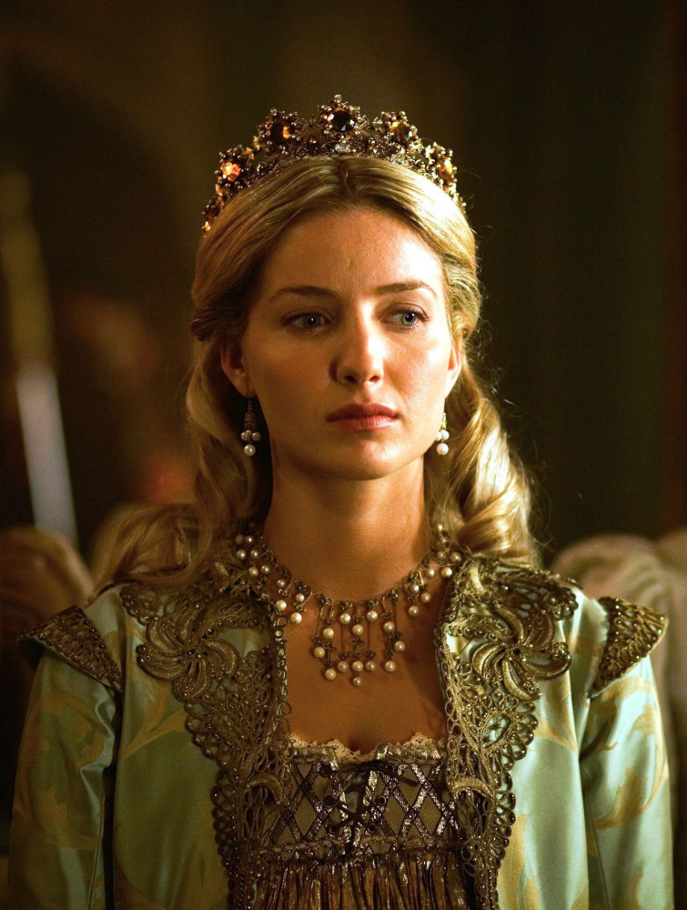 Annabelle Wallis as Jane Seymour in The Tudors series