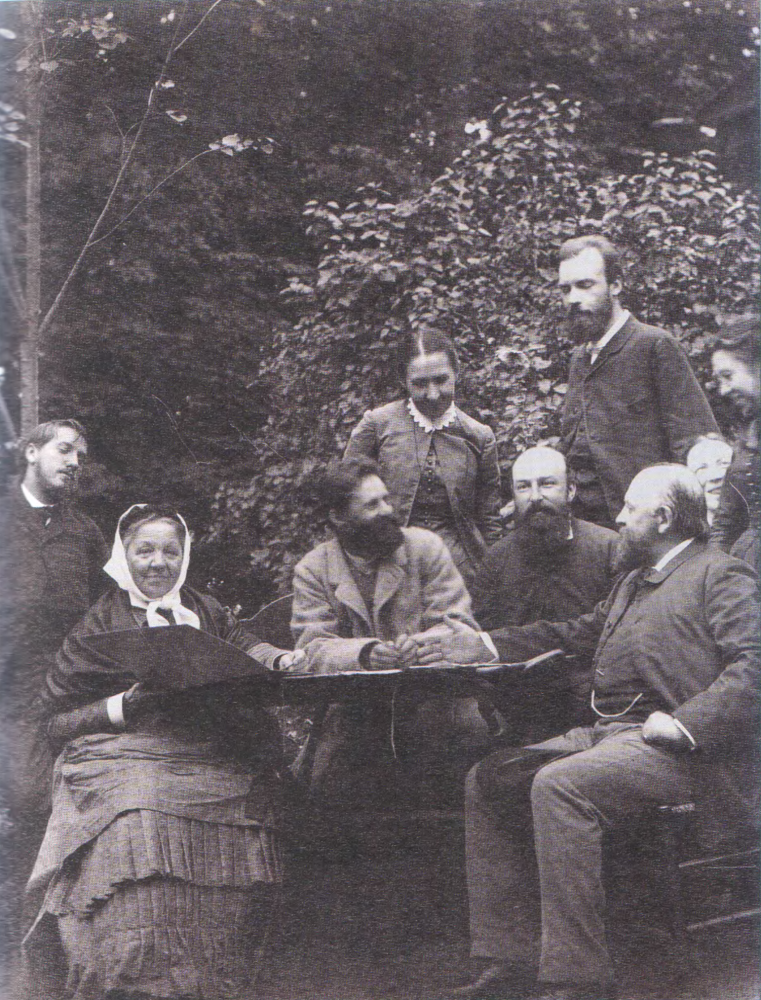Гости и хозяева имения Абрамцево. 1880-е. Слева направо: Валентин Серов, мать Поленова Мария Алексее Гости и хозяева имения Абрамцево. 1880-е. Слева направо: Валентин Серов, мать Поленова Мария Алексее