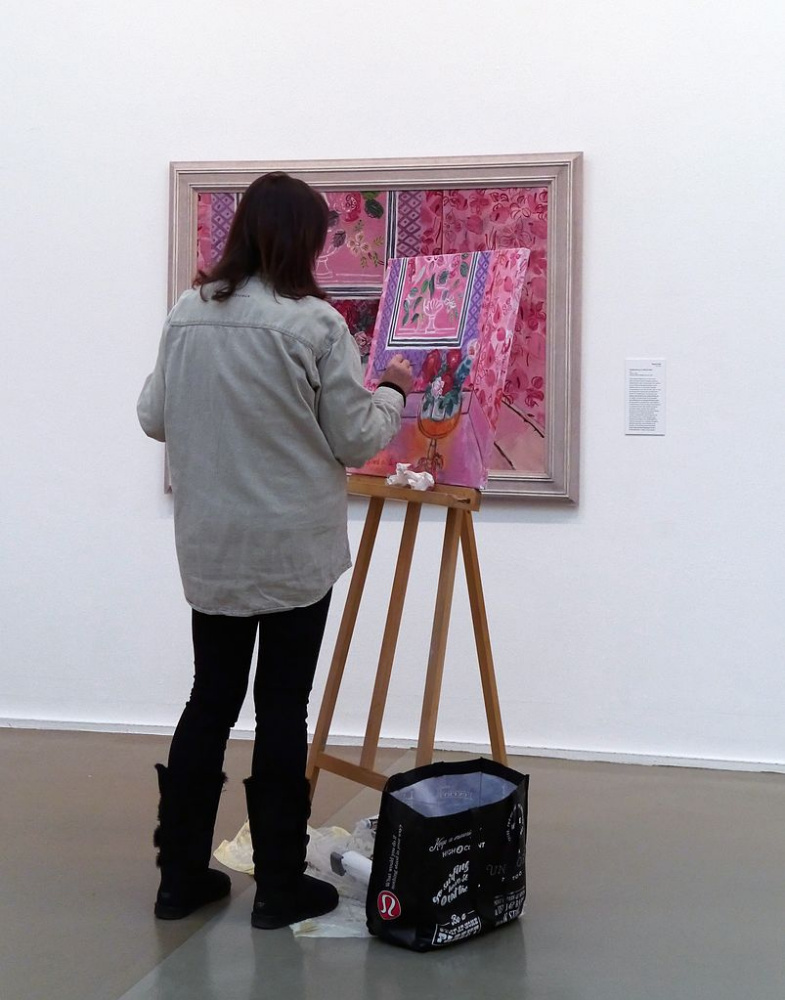 Girl making a copy of a painting by Raoul Dufy. Musée d’Art Moderne, Paris 2015. Photo by Groume. So Girl making a copy of a painting by Raoul Dufy. Musée d’Art Moderne, Paris 2015. Photo by Groume. So