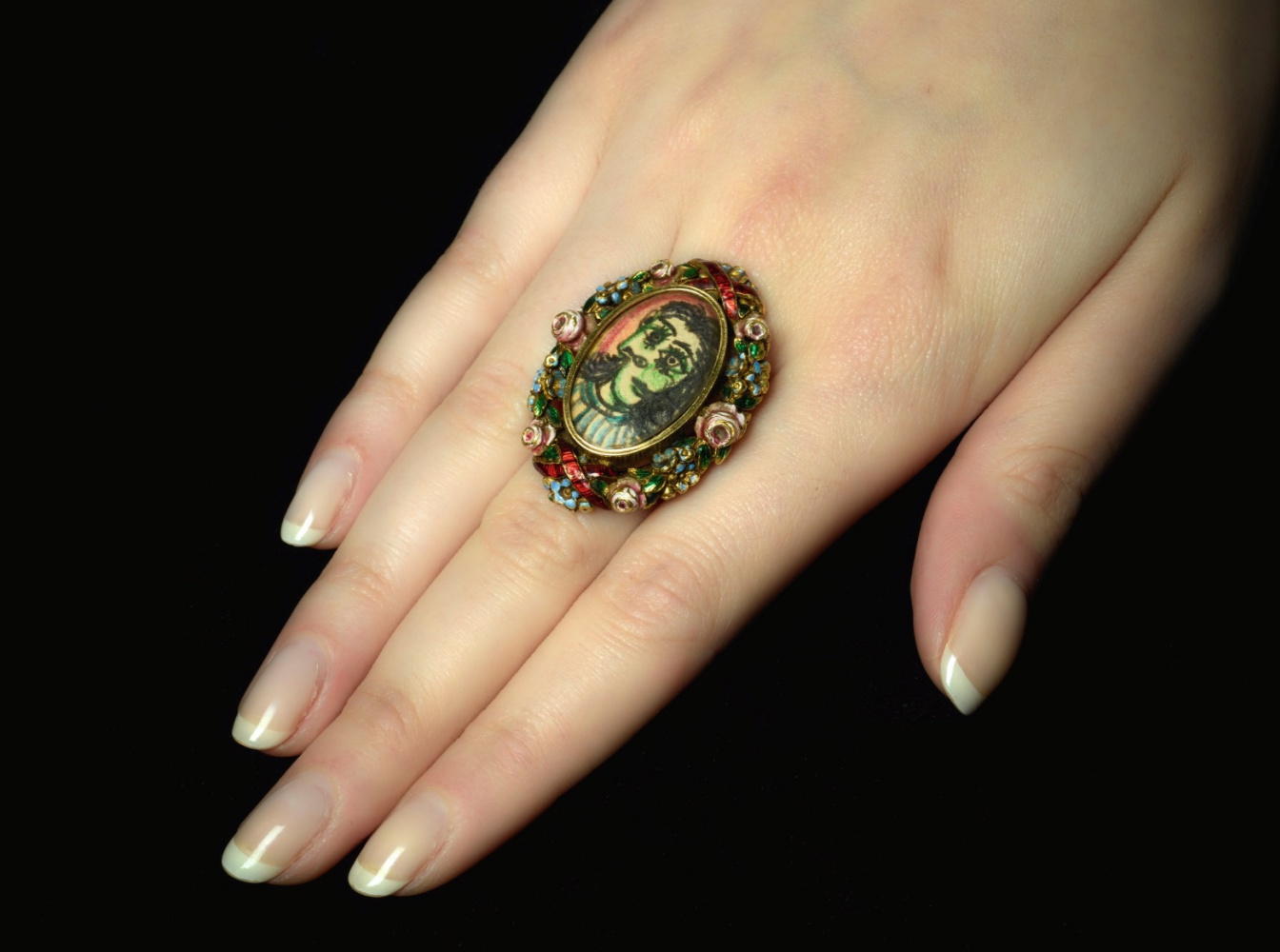 Sotheby’s to sell a hand-painted ring Picasso designed for his muse