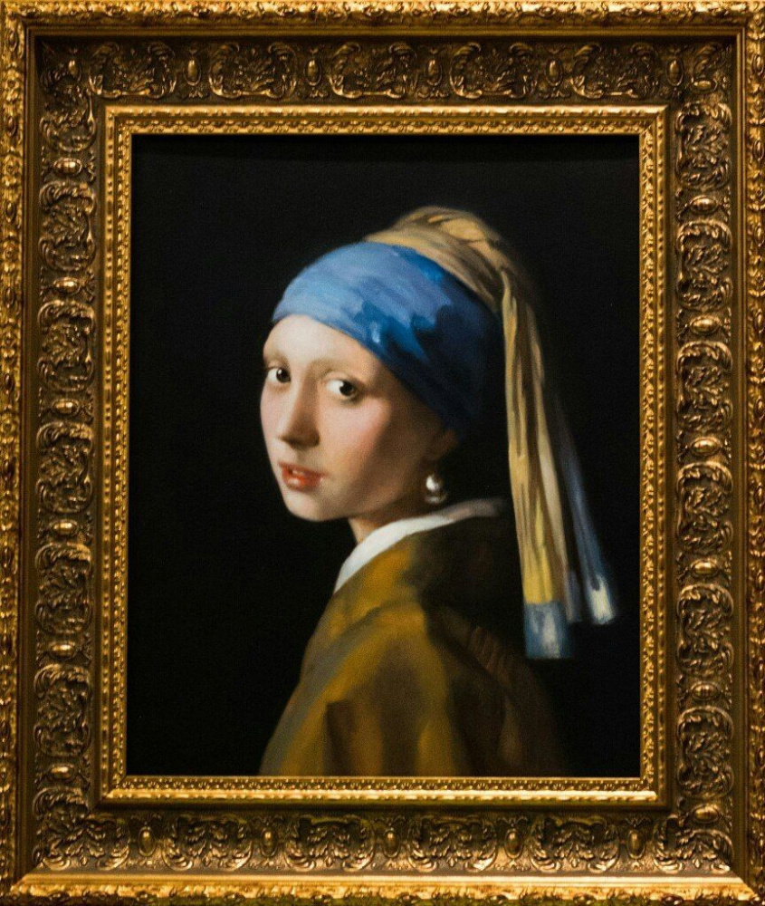 Vitaliy Evgenievich Antipin. Girl with a pearl earring