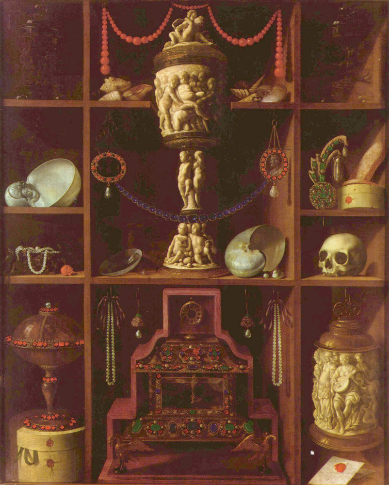 Johann Georg Heinz. Wardrobe treasure