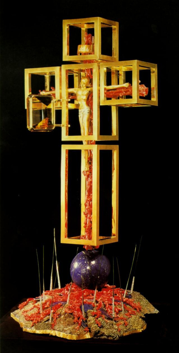 The Angel Cross, 1960. Tecnique: oil and liquid amber over the sculpture of pure gold; with moving m The Angel Cross, 1960. Tecnique: oil and liquid amber over the sculpture of pure gold; with moving m