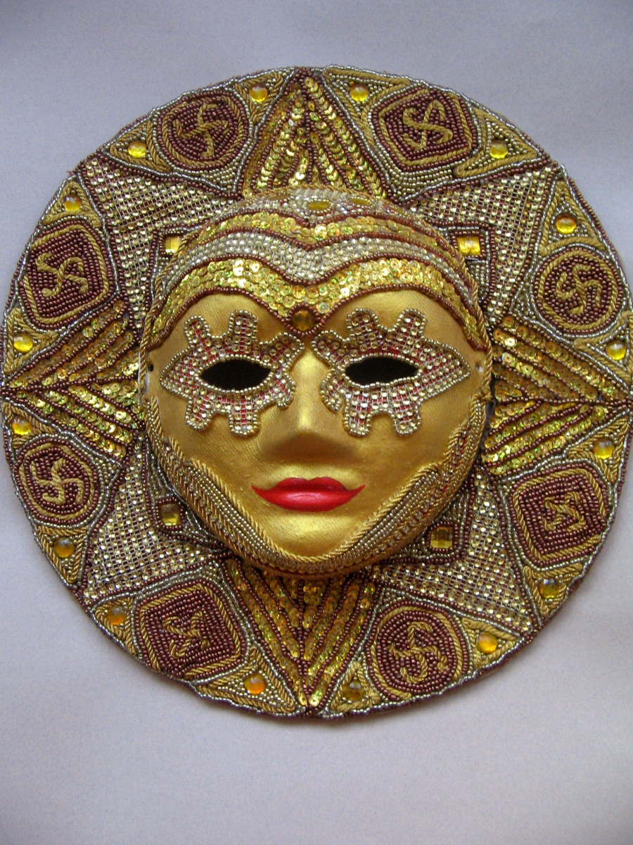 Карнавальная маска солнце