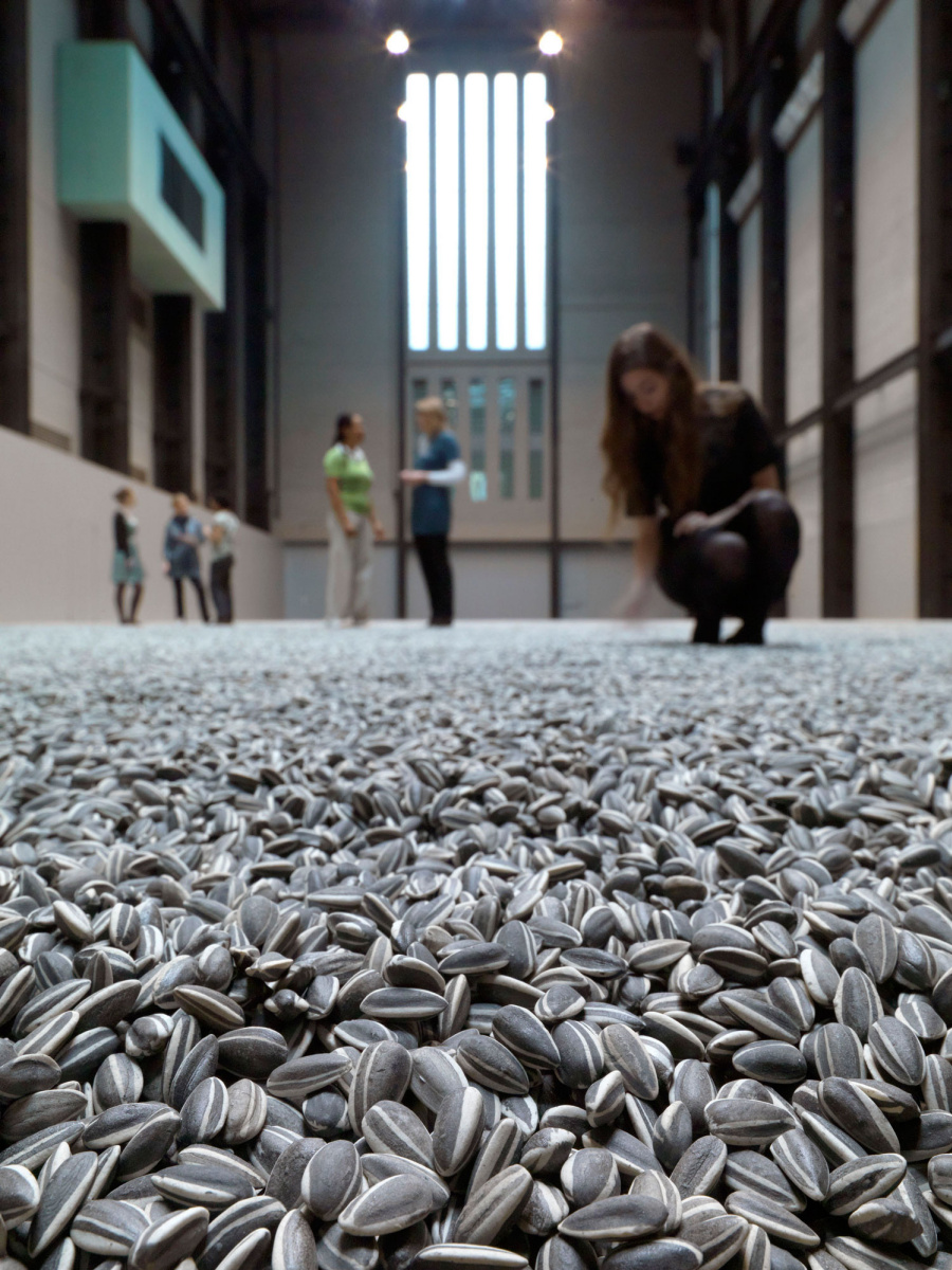 Ai Weiwei. Sunflower seeds