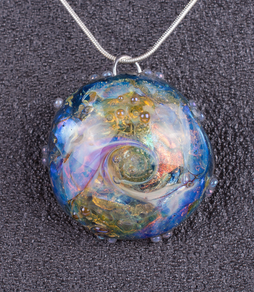 Tatiana Mkhitaryan. Vivid life of the cosmos, brooch pendant.