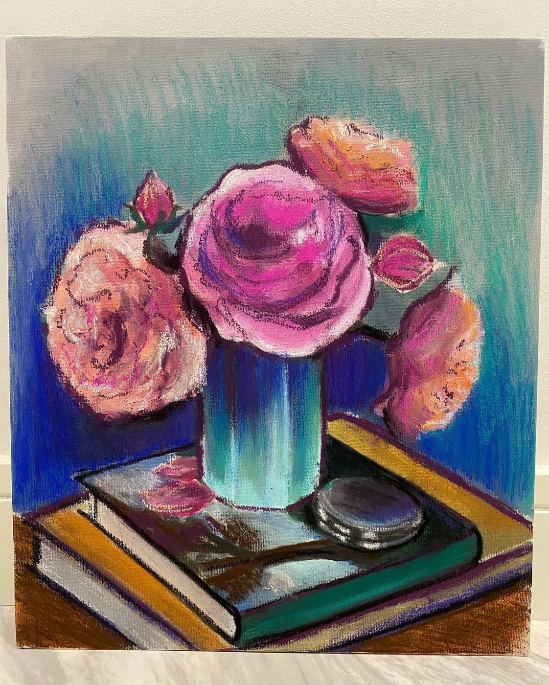 Annie Hall. Roses on Blue