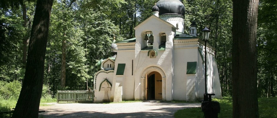 Russian Art Nouveau. Power of artists, spectacular of designers, and architectural ecstasy Russian Art Nouveau. Power of artists, spectacular of designers, and architectural ecstasy