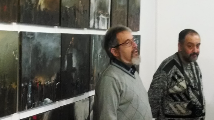 Художник говорит: «Я начал писать в период перемирия. Почувствовал, что внутри накопилось много гнев Художник говорит: «Я начал писать в период перемирия. Почувствовал, что внутри накопилось много гнев
