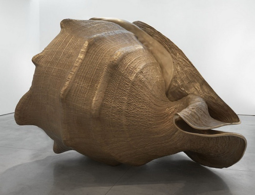 British sculptor Marc Quinn was interested in the fruits of the ocean, because they accumulated the British sculptor Marc Quinn was interested in the fruits of the ocean, because they accumulated the