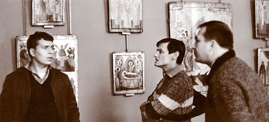 Andrei Tarkovsky and cinematographer Vadim Yusov are listening to the story about the wonderful Fera Andrei Tarkovsky and cinematographer Vadim Yusov are listening to the story about the wonderful Fera