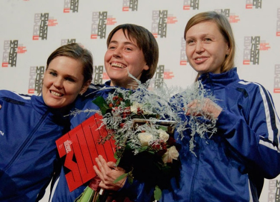 The prize-winners, led by the winner, Zhanna Kadyrova, came to the presentation of the Malevich Priz The prize-winners, led by the winner, Zhanna Kadyrova, came to the presentation of the Malevich Priz