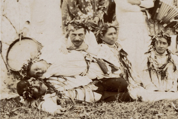 Unique photographs of Gauguin in Tahiti discovered Unique photographs of Gauguin in Tahiti discovered