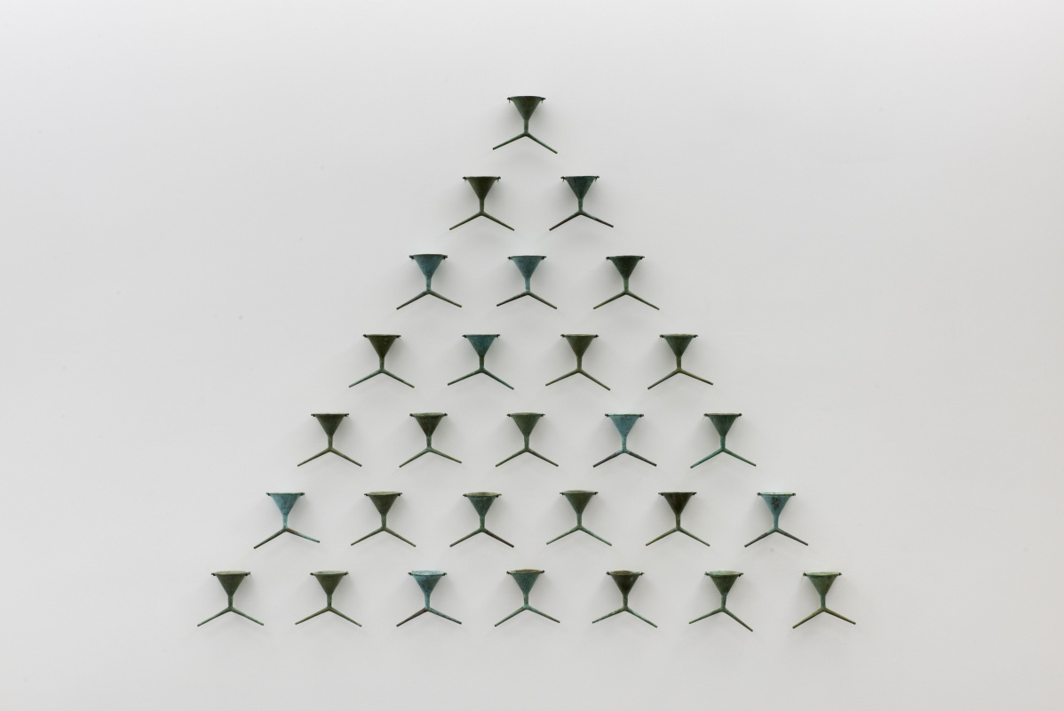 Павел Маков. «Фонтан истощения», 1995−2003, бронза
Философ от живописи, один из самых именитых и ув Павел Маков. «Фонтан истощения», 1995−2003, бронза
Философ от живописи, один из самых именитых и ув