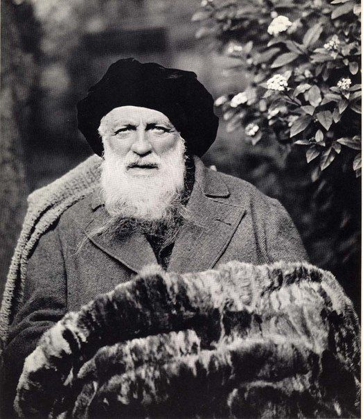 Yes, I wear a beret. I am in a beret captured on the video. Denying everything unnecessary Rodin sai Yes, I wear a beret. I am in a beret captured on the video. Denying everything unnecessary Rodin sai