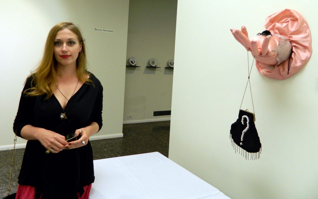 Женское счастье. В киевской Dymchuk Gallery презентовали «Ridicule» 11-ти молодых художниц Женское счастье. В киевской Dymchuk Gallery презентовали «Ridicule» 11-ти молодых художниц