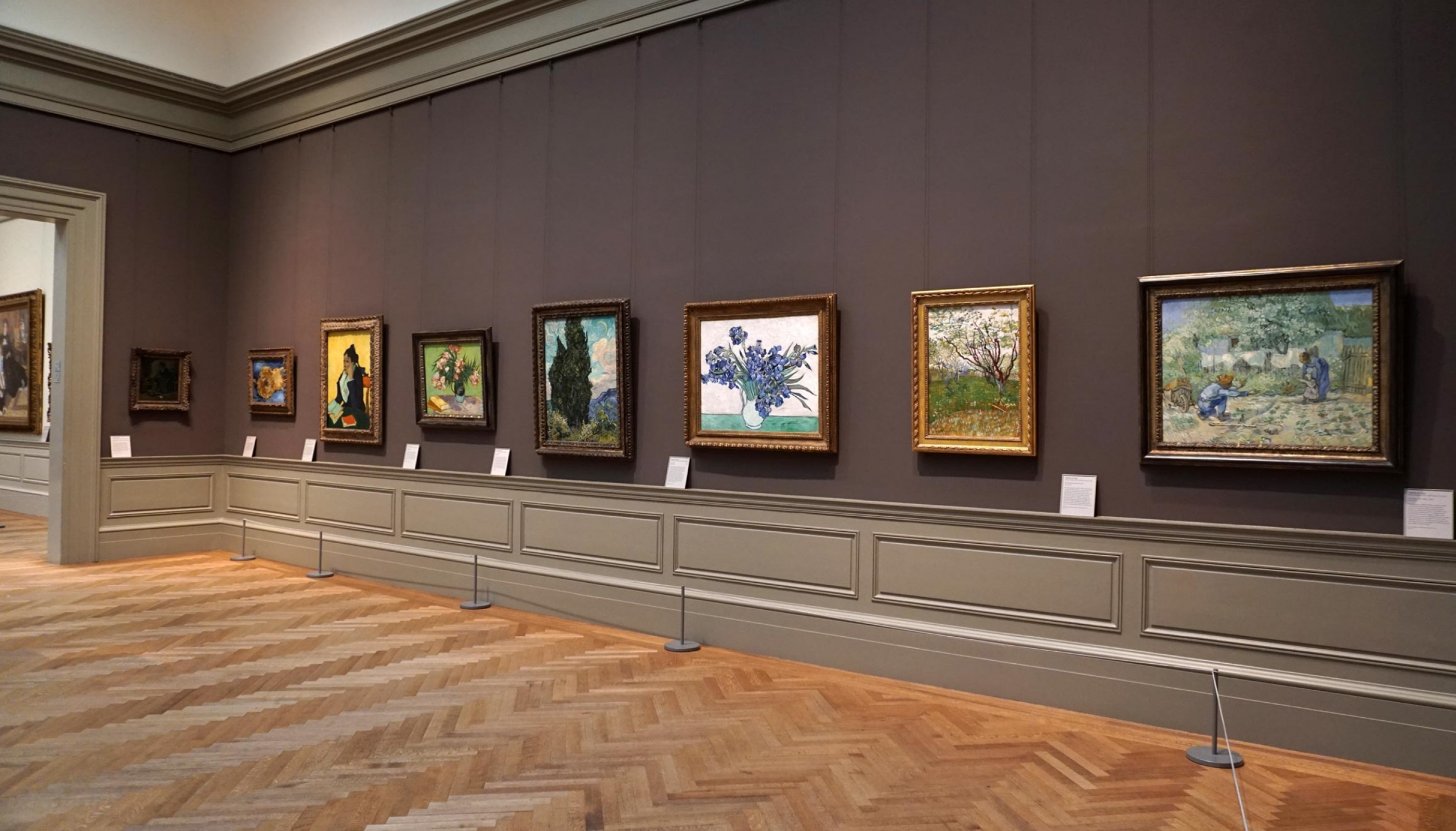 Коллекция картин. Метрополитен музей картинная галерея. Музей Винсента Ван Гога галерея. Метрополитен-музей в Нью-Йорке картины. Картинная галерея музея Нью Йорка.