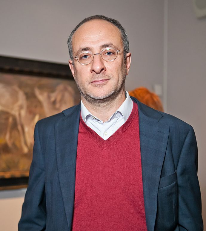 «В такой ситуации тратить серьёзные деньги на приобретение рискованного полотна было бы опрометчиво. «В такой ситуации тратить серьёзные деньги на приобретение рискованного полотна было бы опрометчиво.