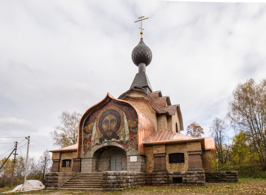 The Church of the Holy Spirit in Talashkino (1910s) was richly decorated with ornamented ceramic til