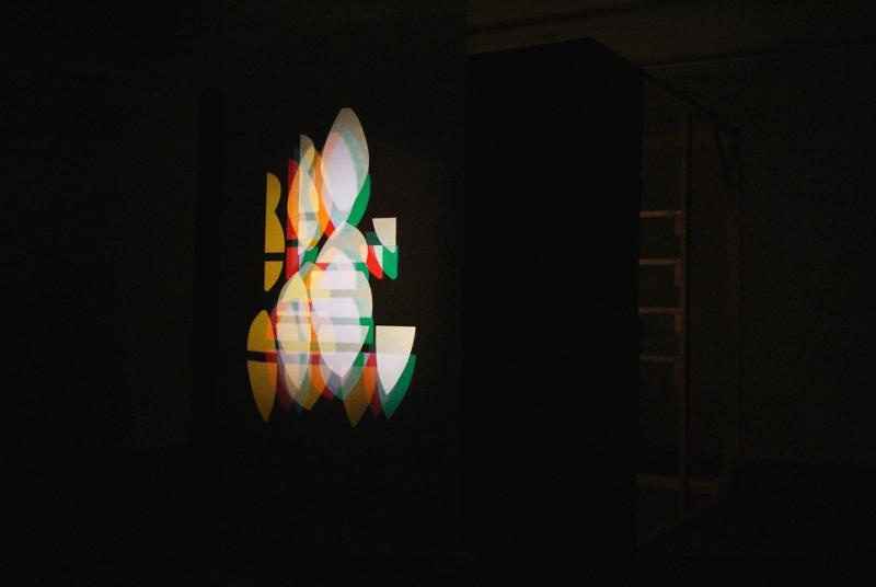 Kurt Schwerdtfeger, Reflektorische Farblichtspiele (Reflecting color-light plays, 1922 light perform Kurt Schwerdtfeger, Reflektorische Farblichtspiele (Reflecting color-light plays, 1922 light perform