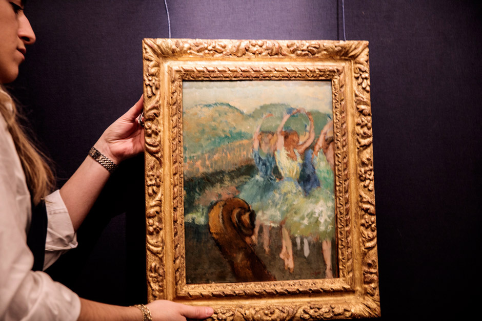 Edgar Degas' Le Ballet (1891) at a pre-auction exhibition Edgar Degas' Le Ballet (1891) at a pre-auction exhibition