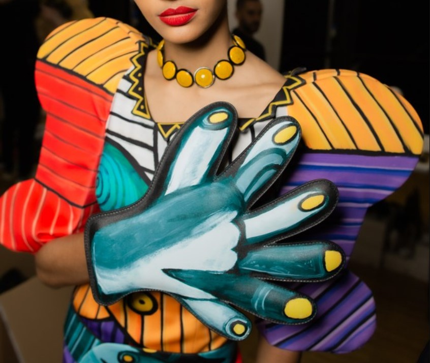 Страсти по Пикассо от Moschino. Коллекцию, посвященную гению, показали в Милане Страсти по Пикассо от Moschino. Коллекцию, посвященную гению, показали в Милане