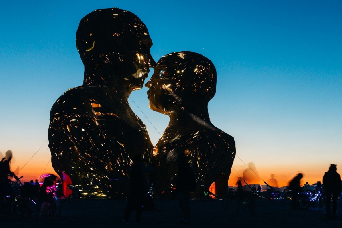 Гори оно огнем! Самые яркие проекты фестиваля "Burning Man-2015" Гори оно огнем! Самые яркие проекты фестиваля "Burning Man-2015"
