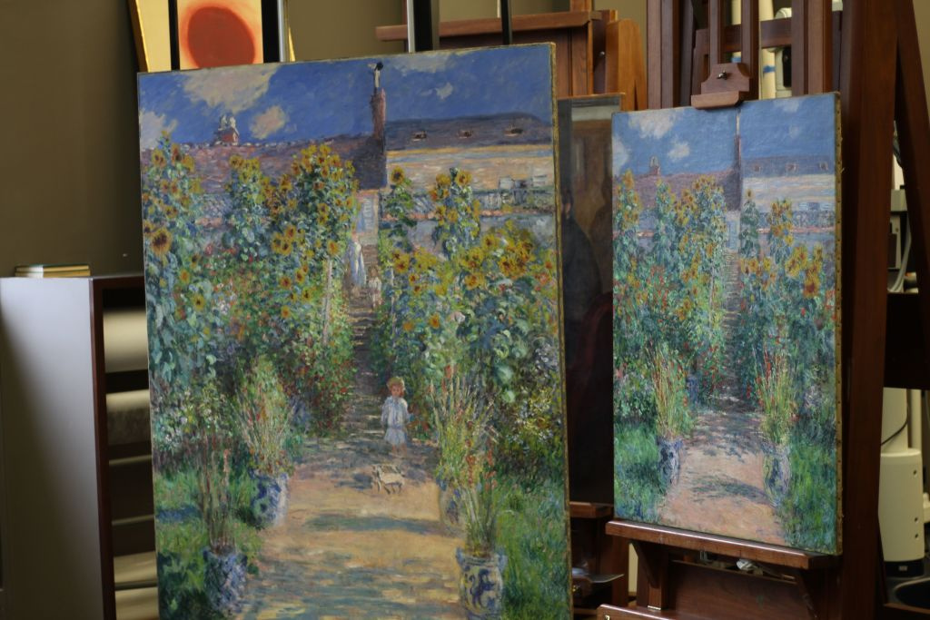 The one on the left is held by the National Gallery of Art, the one on the right by the Norton Simon The one on the left is held by the National Gallery of Art, the one on the right by the Norton Simon