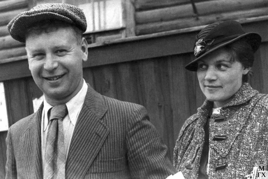 Yuri Pimenov with his wife Natalia. Photo Source Yuri Pimenov with his wife Natalia. Photo Source