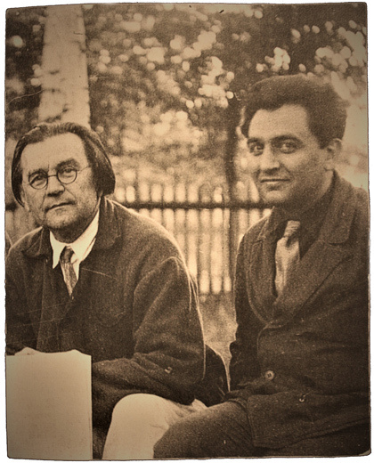 Казимир Малевич и Николай Харджиев. Немчиновка, 1933. Российский государственный архив литературы и Казимир Малевич и Николай Харджиев. Немчиновка, 1933. Российский государственный архив литературы и