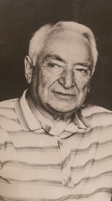 В жизни Д. Л. Сигалова (1894−1985) было две страсти, которым он отдавал себя без остатка, — работа и В жизни Д. Л. Сигалова (1894−1985) было две страсти, которым он отдавал себя без остатка, — работа и