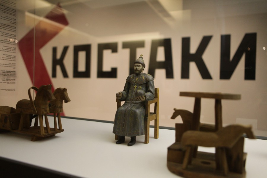 Грек, открывший русский авангард: вернисаж к 100-летию со дня рождения коллекционера Георгия Костаки Грек, открывший русский авангард: вернисаж к 100-летию со дня рождения коллекционера Георгия Костаки