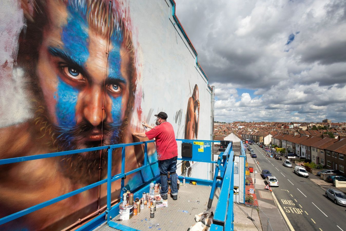Работа Дейла Гримшоу (Dale Grimshaw) на фестивале Upfest 2015 (фото с сайта www.designcurial.com) Работа Дейла Гримшоу (Dale Grimshaw) на фестивале Upfest 2015 (фото с сайта www.designcurial.com)
