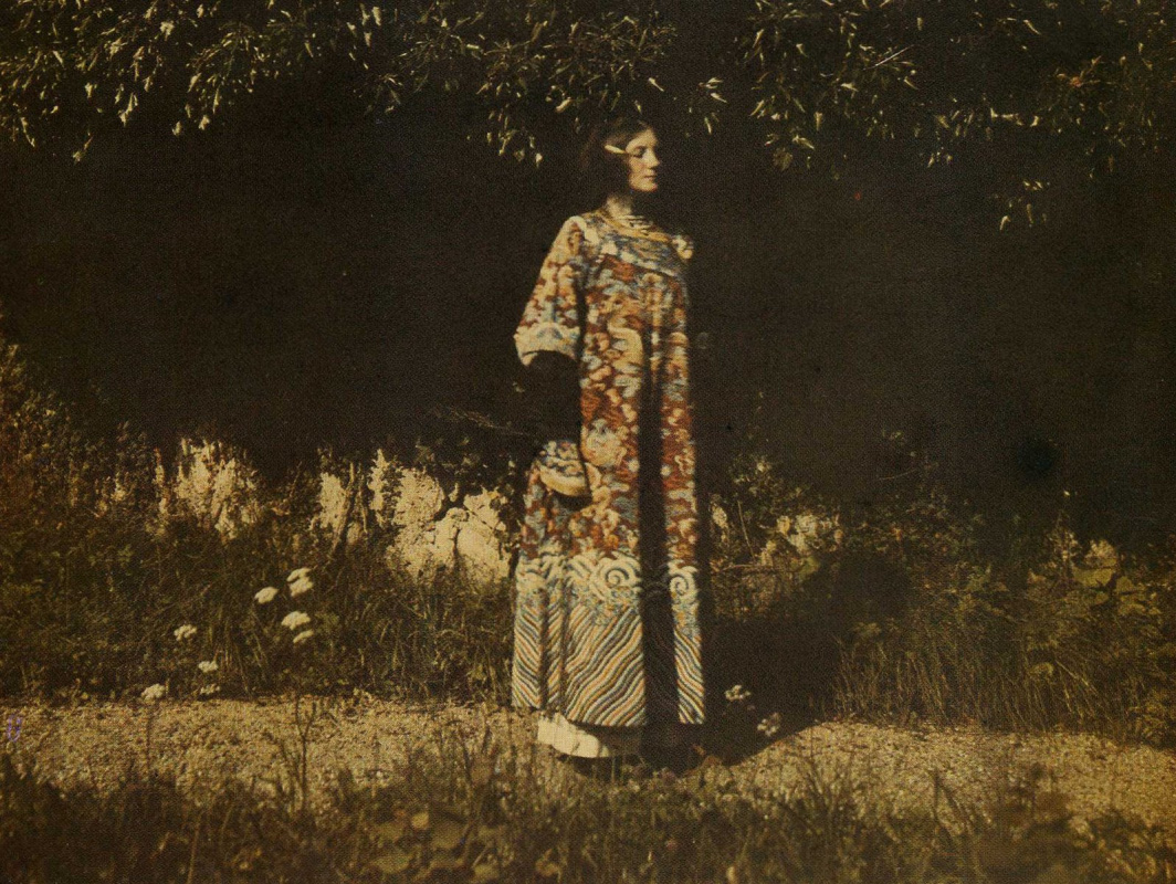 Emilie Flöge. 1910. Photograph: theredlist.com Emilie Flöge. 1910. Photograph: theredlist.com