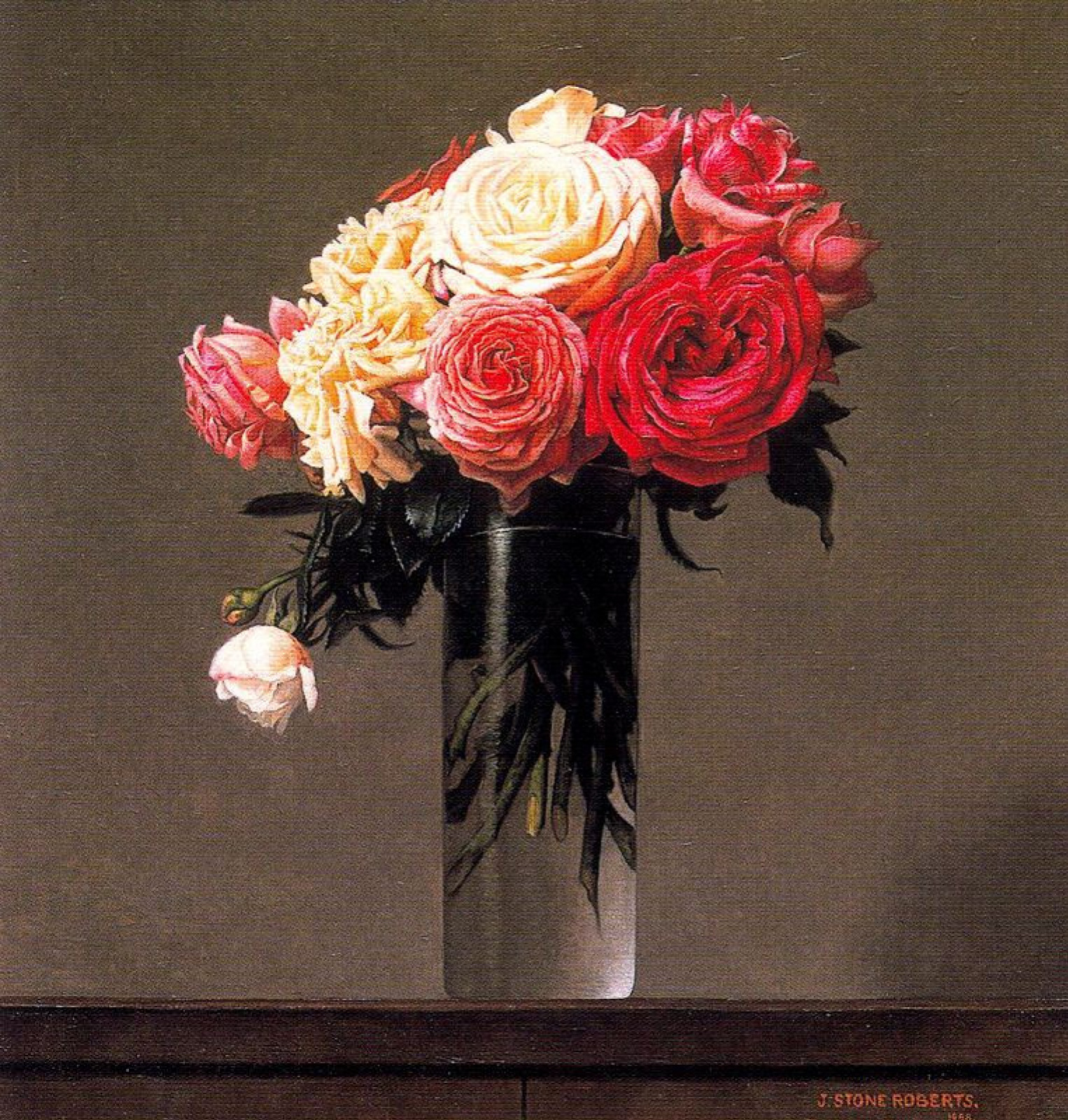 MF5844 - Яркие или нежные цветы в стеклянной вазе