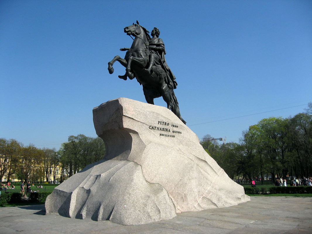 Памятник петру 1 фальконе фото