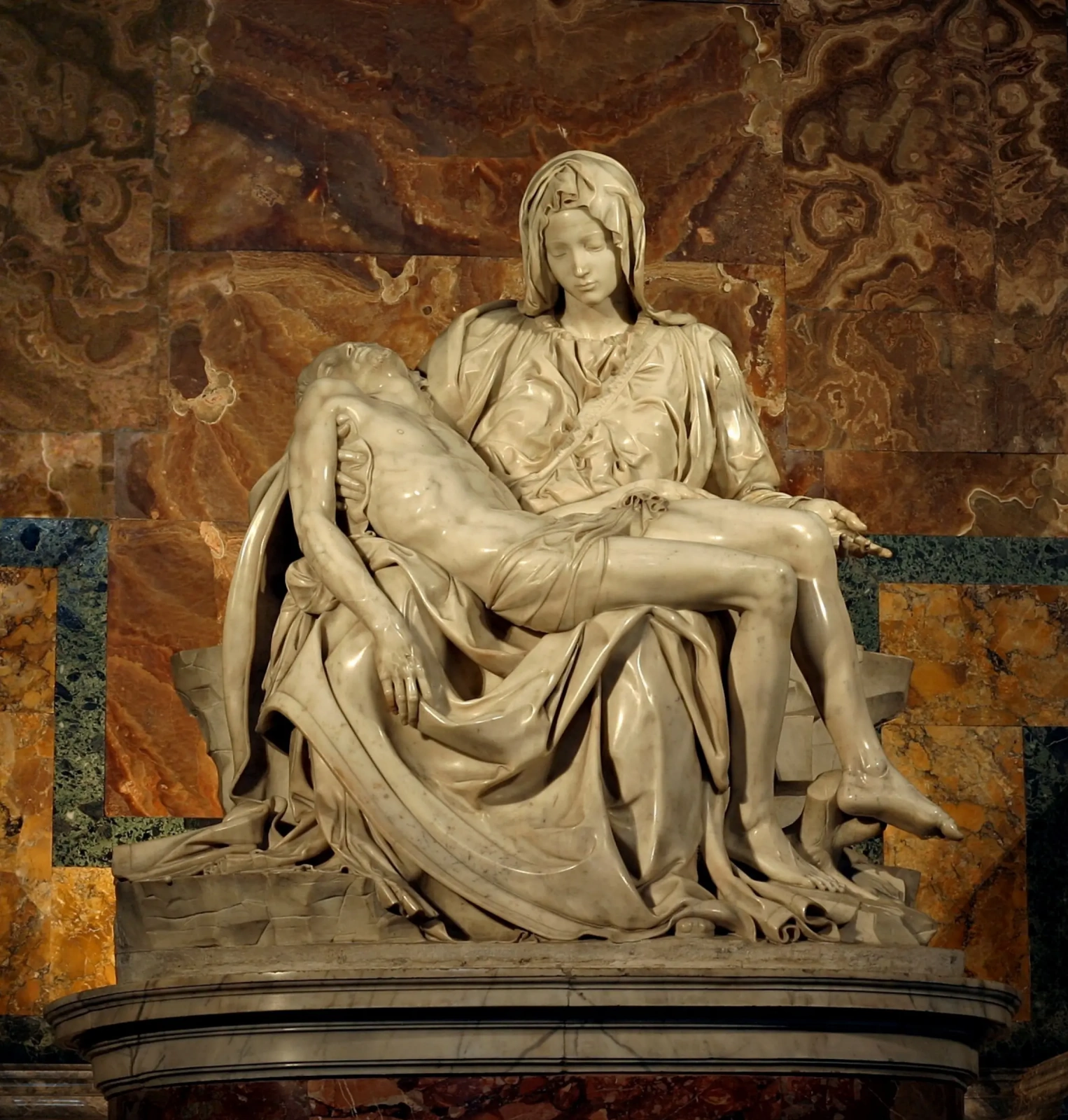 Пьета (Оплакивание Христа) Микеланджело Буонарроти • Скульптура, 1499, 174×195 см Местонахождение: Собор Святого Петра, Ватикан