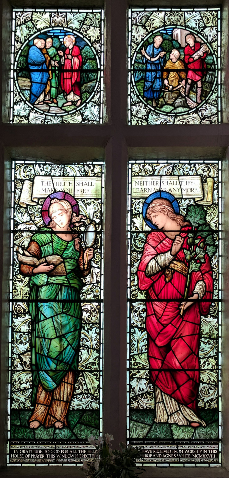 Уильям Моррис. Витражное окно в Старом доме для собраний, Мэнсфилд, Ноттингемшир