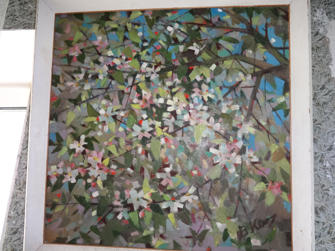 Valentina Pavlovna Kapitonova. Apple blossoms